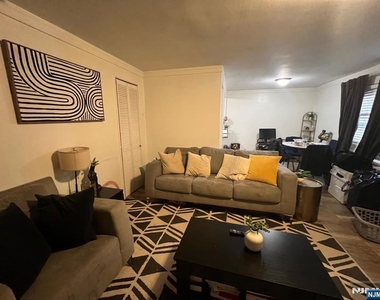 2197 Center - Photo Thumbnail 4