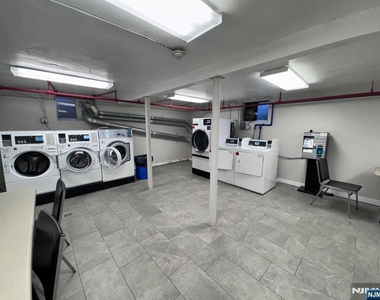 2197 Center - Photo Thumbnail 16