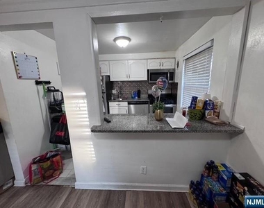 2197 Center - Photo Thumbnail 5
