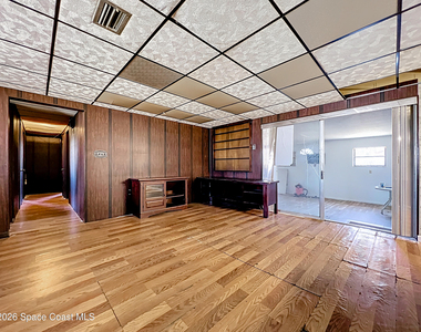 122 Eden Avenue - Photo Thumbnail 5
