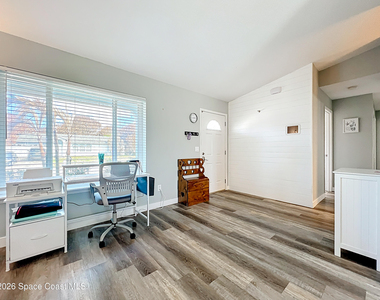 1614 Earlham Avenue Nw - Photo Thumbnail 2