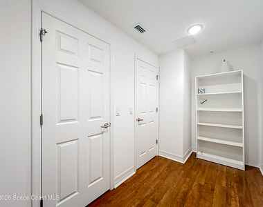 110 Warsteiner Way - Photo Thumbnail 23
