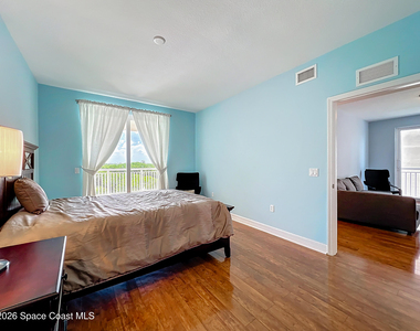 110 Warsteiner Way - Photo Thumbnail 17