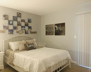 3142 Sir Hamilton Circle - Photo Thumbnail 6
