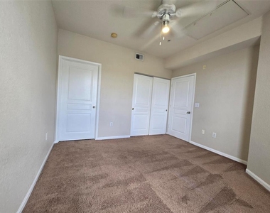 5125 Palm Springs Boulevard - Photo Thumbnail 8