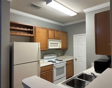 18302 Bridle Club Drive - Photo Thumbnail 1