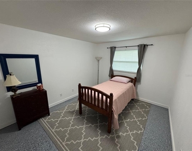 5720 13th Avenue N - Photo Thumbnail 11