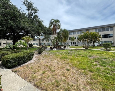 5720 13th Avenue N - Photo Thumbnail 33
