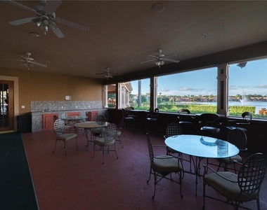 9412 Lake Chase Island Way - Photo Thumbnail 34