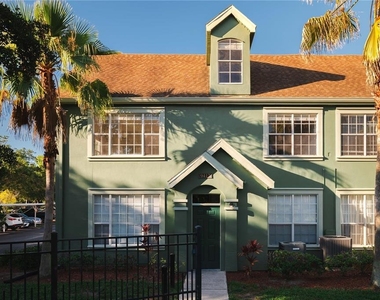 9412 Lake Chase Island Way - Photo Thumbnail 1
