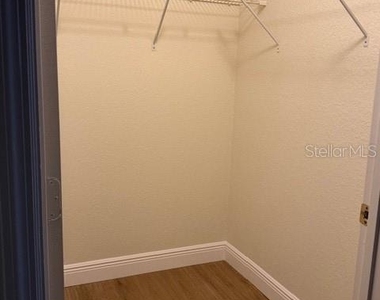 3707 Conroy Road - Photo Thumbnail 6