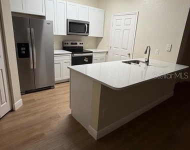3707 Conroy Road - Photo Thumbnail 2