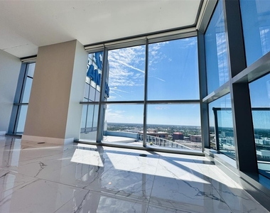 111-3 Washington Street - Photo Thumbnail 7