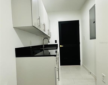 111-3 Washington Street - Photo Thumbnail 13