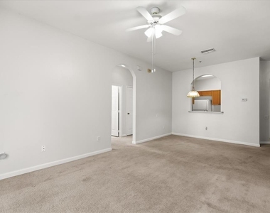 8101 Coconut Palm Way - Photo Thumbnail 8