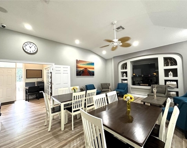 16724 Rolling Green Drive - Photo Thumbnail 52