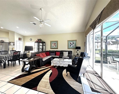 16724 Rolling Green Drive - Photo Thumbnail 27