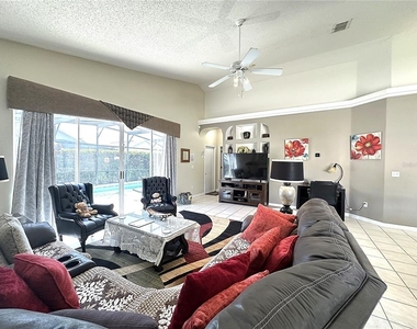 16724 Rolling Green Drive - Photo Thumbnail 26