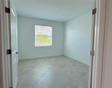 8225 Shore Lake Drive - Photo Thumbnail 11