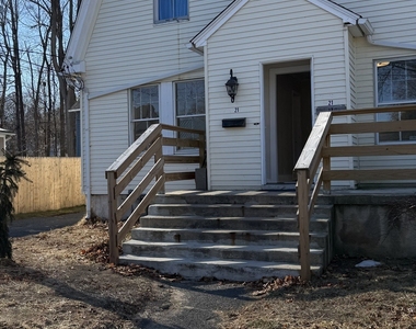 21 Woodbine Street - Photo Thumbnail 1