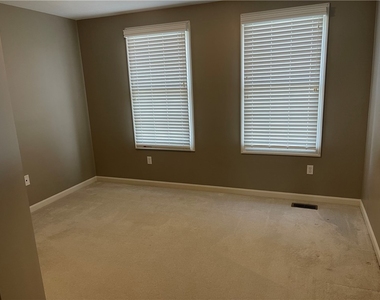 334 Marshall Heights Dr - Photo Thumbnail 18