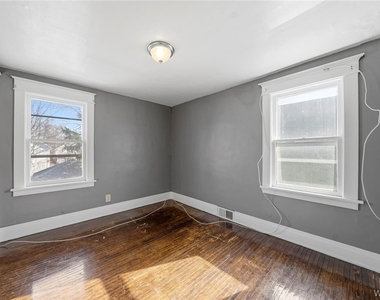 220 Dartmouth Avenue - Photo Thumbnail 20
