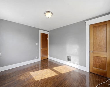 220 Dartmouth Avenue - Photo Thumbnail 21