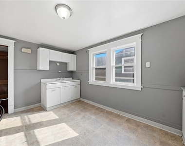 220 Dartmouth Avenue - Photo Thumbnail 15