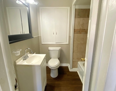 302 Cedar Street - Photo Thumbnail 8