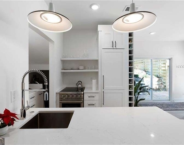 217 Arnold Mill Road - Photo Thumbnail 6