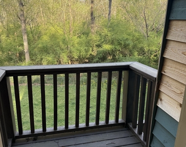 82 Geraldine Drive Se - Photo Thumbnail 5