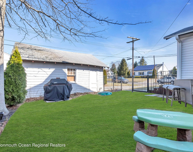 102 Dixon Avenue - Photo Thumbnail 34