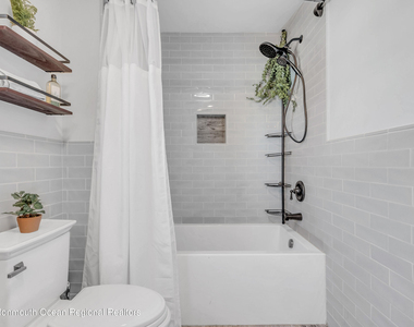 102 Dixon Avenue - Photo Thumbnail 23