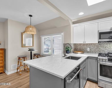520 Brighton Avenue - Photo Thumbnail 10
