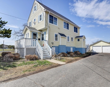 47 Valentine Street - Photo Thumbnail 52