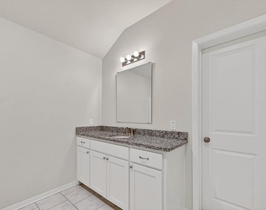 3408 Brookstone Drive - Photo Thumbnail 16