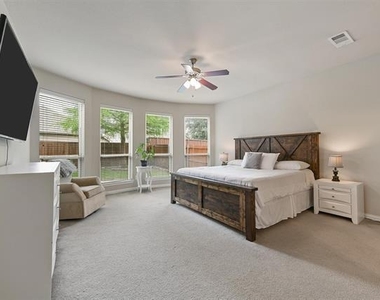 10513 Sedalia Drive - Photo Thumbnail 15