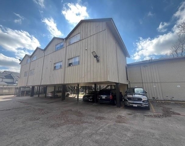 5010 Bowser Avenue - Photo Thumbnail 1