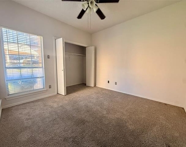 14277 Preston Road - Photo Thumbnail 4