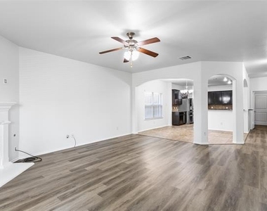 524 Mount Olive Avenue - Photo Thumbnail 16