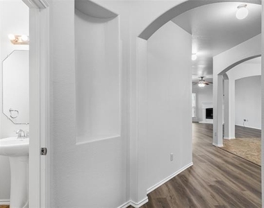 524 Mount Olive Avenue - Photo Thumbnail 5