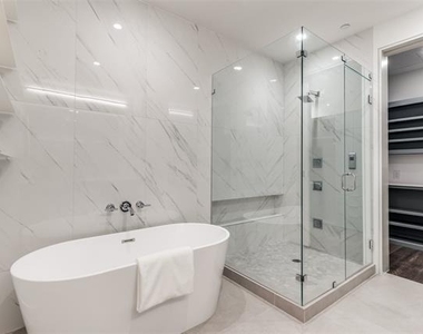 2200 Victory Avenue - Photo Thumbnail 16