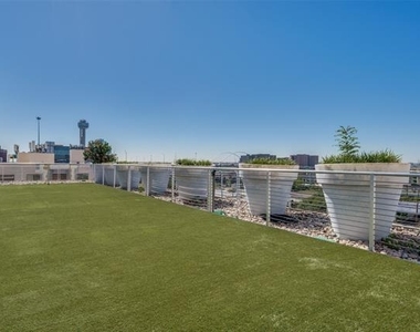 2200 Victory Avenue - Photo Thumbnail 31