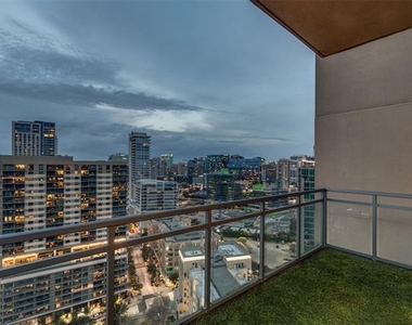 2200 Victory Avenue - Photo Thumbnail 24