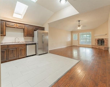 5807 Rock Meadow Trail - Photo Thumbnail 18
