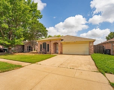 5807 Rock Meadow Trail - Photo Thumbnail 34