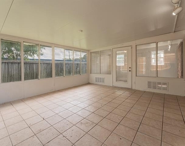 5807 Rock Meadow Trail - Photo Thumbnail 26