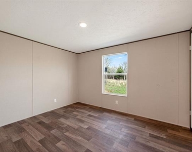 10895 Catfish Drive - Photo Thumbnail 9