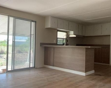 2768 Poppy Lane - Photo Thumbnail 6