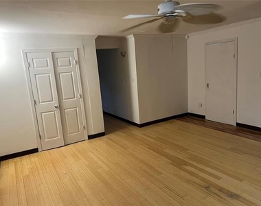 2410 Fm 546 - Photo Thumbnail 1